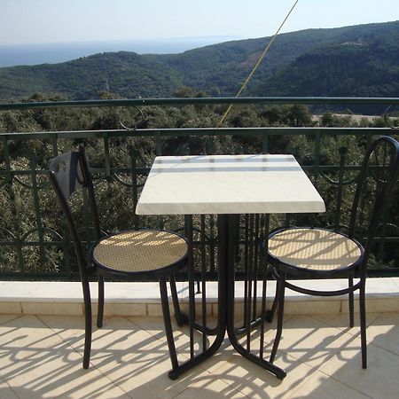 Nikolaou Thomas House Apartment ปาร์กา ภายนอก รูปภาพ