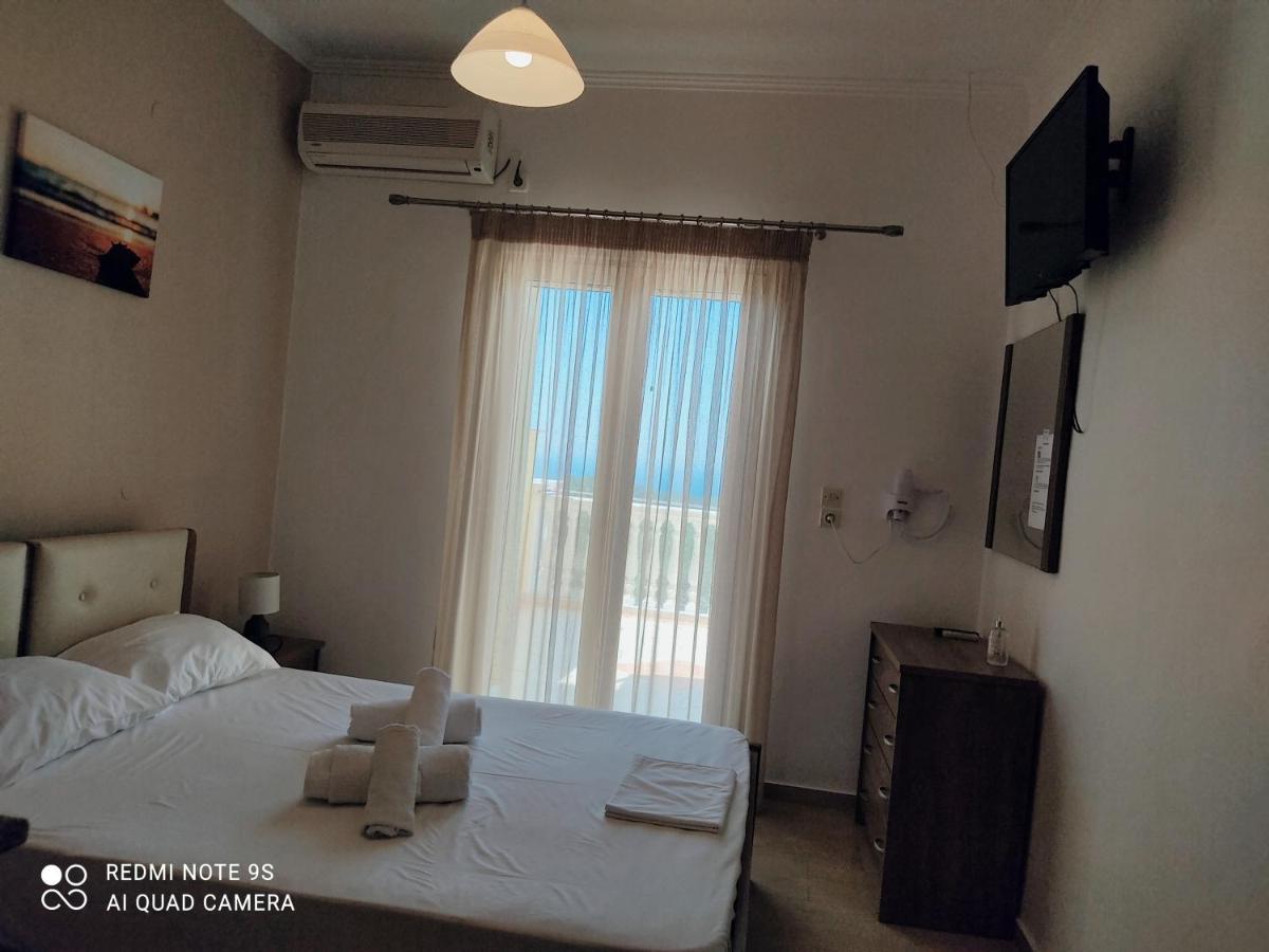 Nikolaou Thomas House Apartment ปาร์กา ภายนอก รูปภาพ