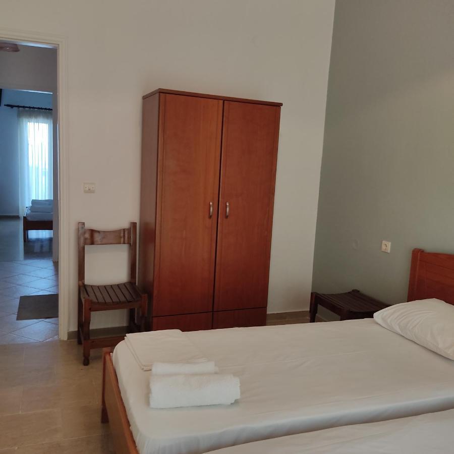 Nikolaou Thomas House Apartment ปาร์กา ภายนอก รูปภาพ