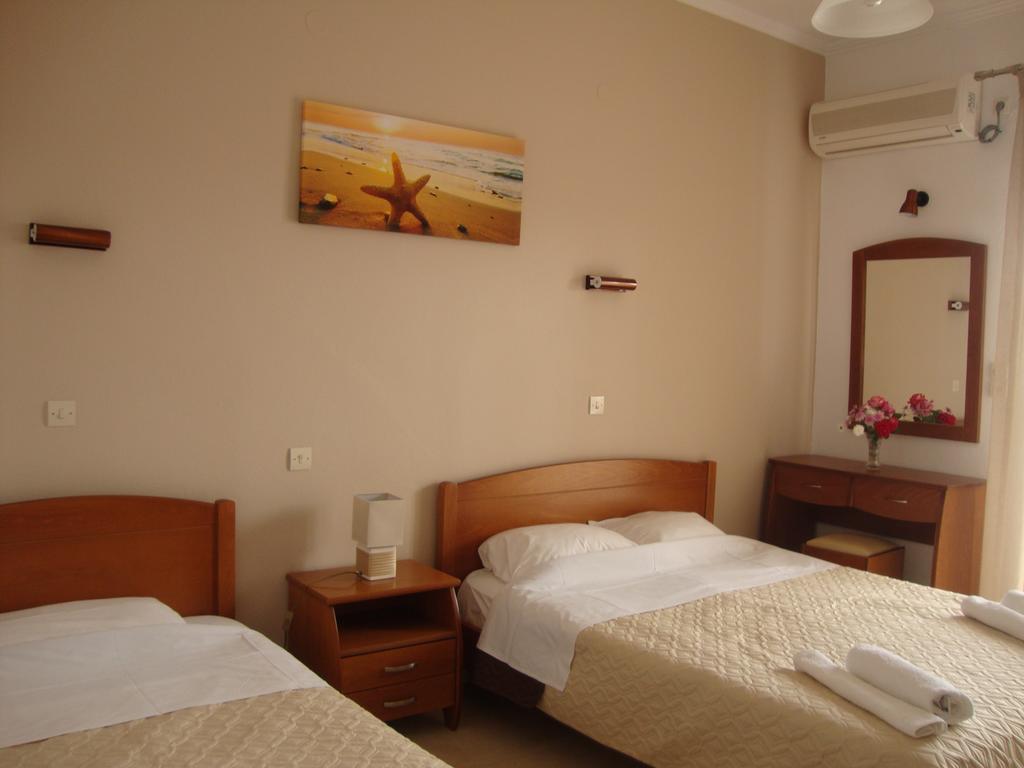 Nikolaou Thomas House Apartment ปาร์กา ภายนอก รูปภาพ