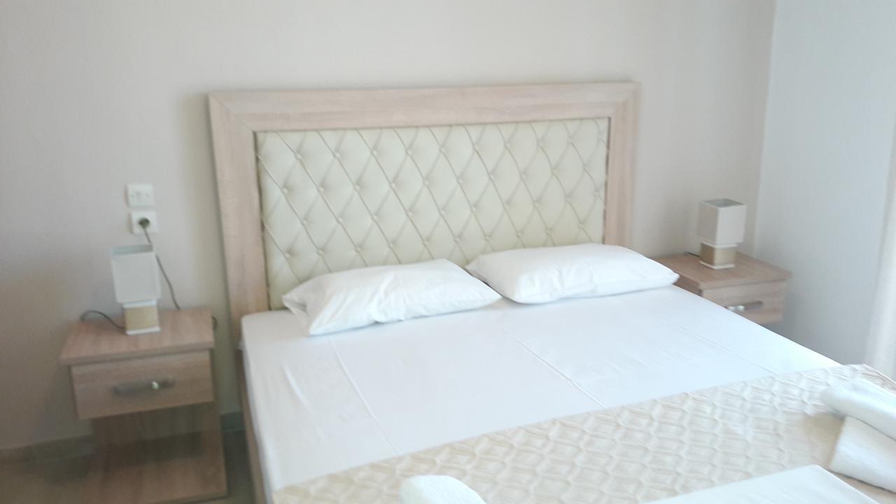 Nikolaou Thomas House Apartment ปาร์กา ภายนอก รูปภาพ