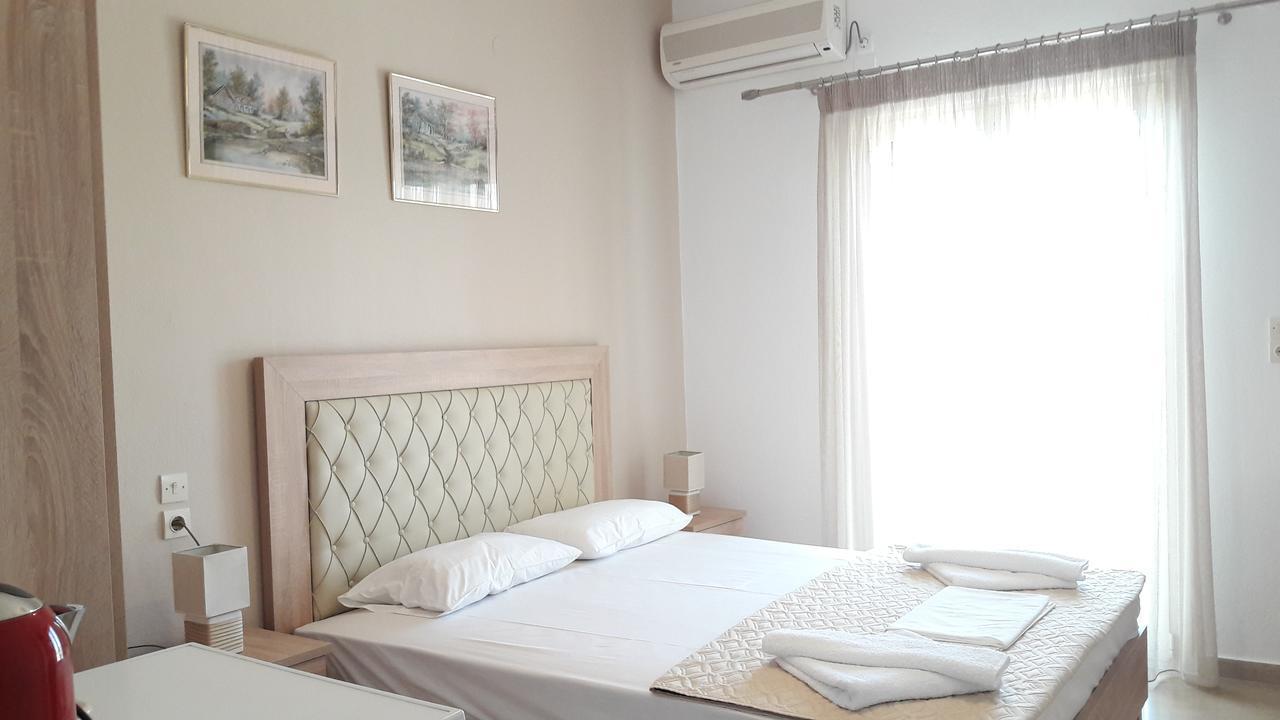 Nikolaou Thomas House Apartment ปาร์กา ภายนอก รูปภาพ