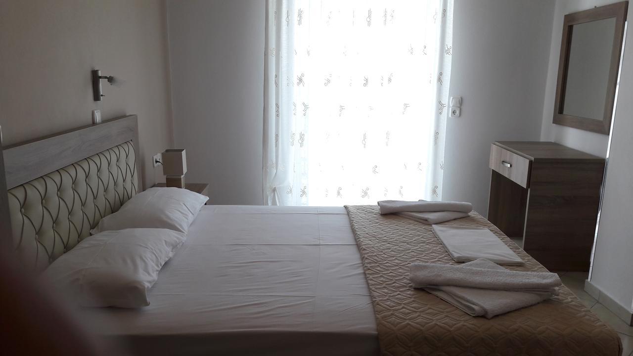 Nikolaou Thomas House Apartment ปาร์กา ภายนอก รูปภาพ
