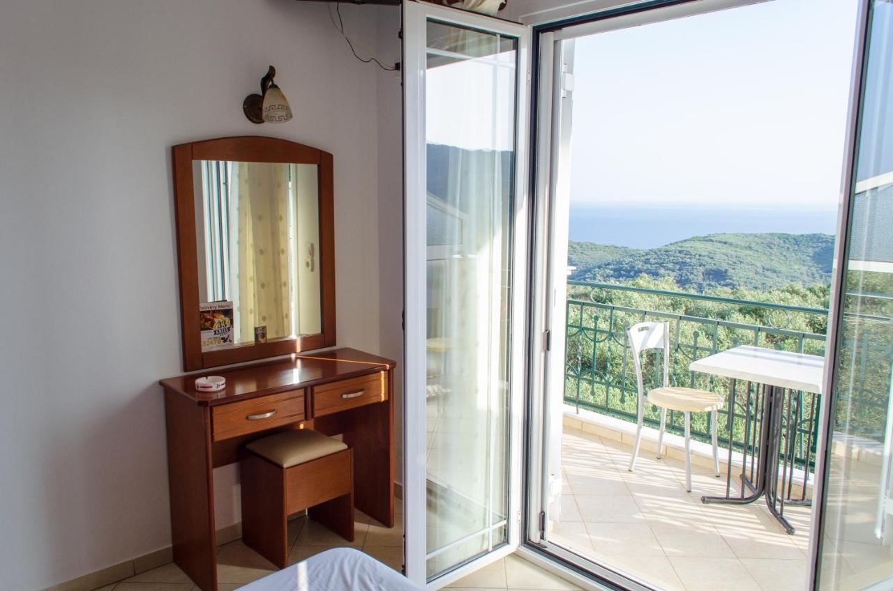 Nikolaou Thomas House Apartment ปาร์กา ภายนอก รูปภาพ